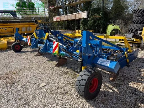 Cultivador -  - axion vibr tri