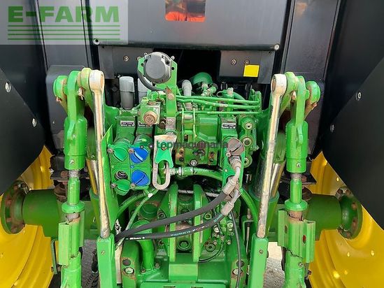 Tractor agrícola - John Deere - 6115m tractor (st26012)