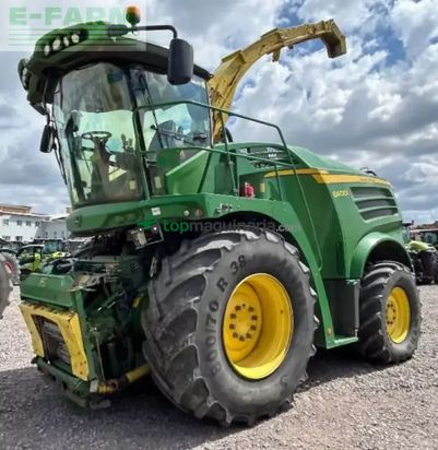 Cosechadora de Cereal - John Deere - 8400 i