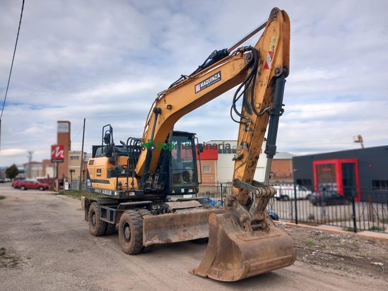 Excavadora HYUNDAI HW180