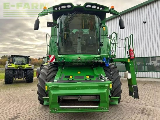 Cosechadora de Cereal - John Deere - t560