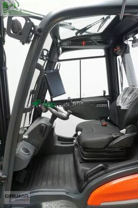 Elevadora - Linde - h 25 d 1202