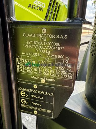 Tractor agrícola - CLAAS ARION 450