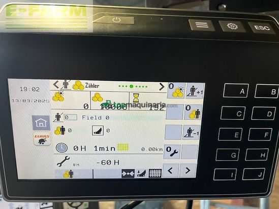 Empacadora gigant - Claas - variant 585 rc