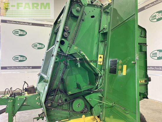 Empacadora gigant - John Deere - 550