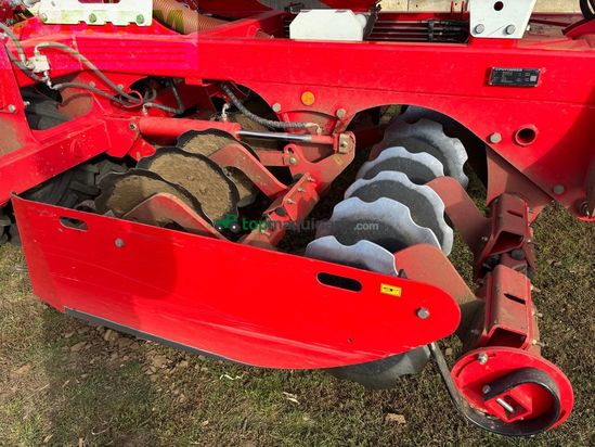 Sembradora - Pöttinger - terrasem r 3 artis