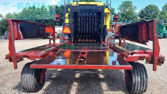 Empacadora gigant - New Holland - bb980 bb980