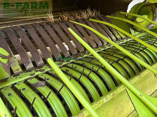 Empacadora gigant - Claas - rollant 240