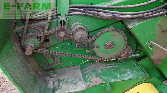 Empacadora gigant - John Deere - 592