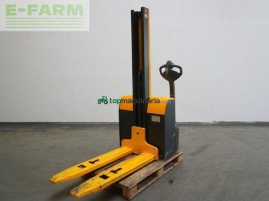 Elevadora - Jungheinrich - emc 110 rk