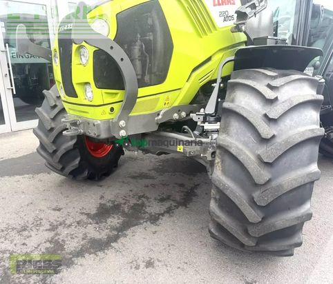 Tractor agrícola - Claas - atos 220 c