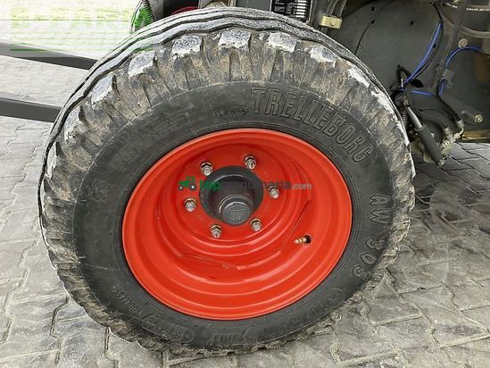 Empacadora gigant - Claas - rollant 355 rc