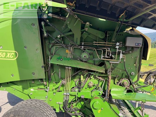 Empacadora gigant - Krone - comprima v 150 xc