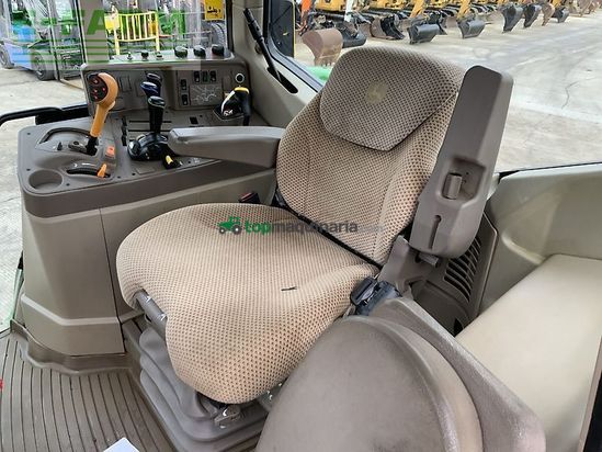 Tractor agrícola - John Deere - 6110m tractor (st24895)