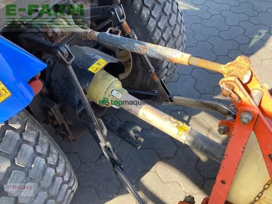 Tractor agrícola - New Holland - boomer 25