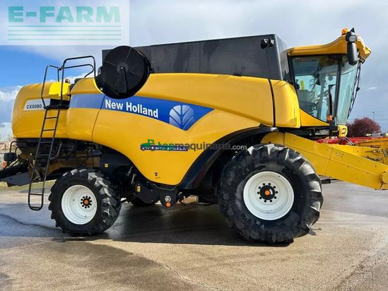 Cosechadora de Cereal - New Holland - cx8080