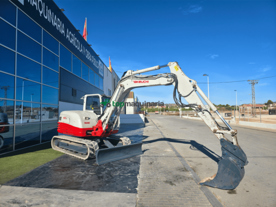 Excavadora - Takeuchi TB 285 
