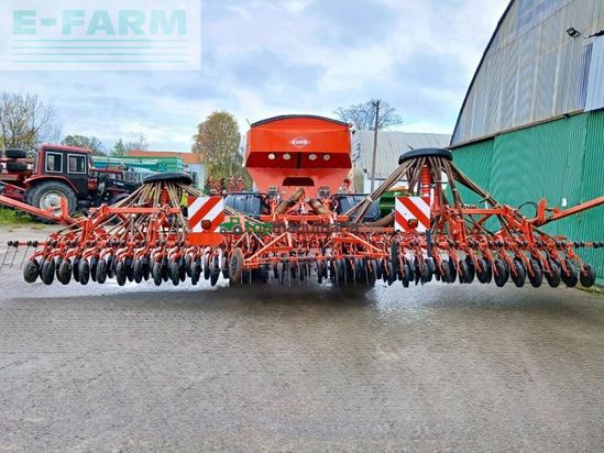Sembradora - Kuhn - tt 6500