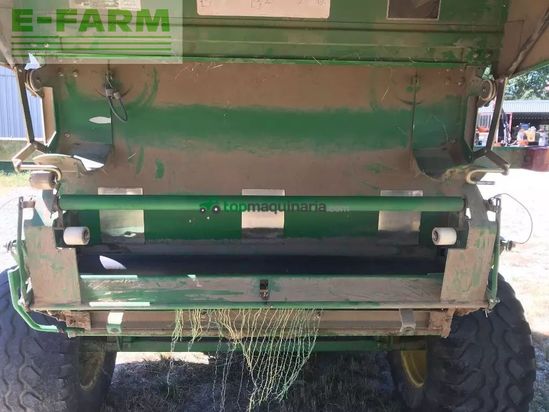 Empacadora gigant - John Deere - 864 premium