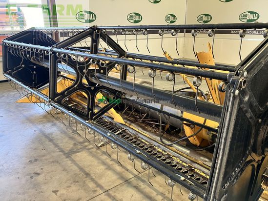 Cosechadora de Cereal - New Holland - tc 5070
