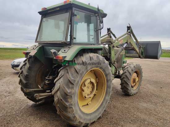 Tractor agrícola - John Deere - 3340 con pala