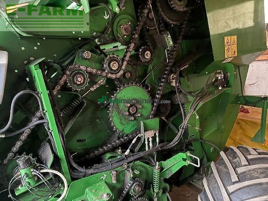Empacadora gigant - John Deere - f440m