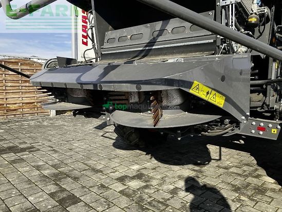 Cosechadora de Cereal - Claas - trion 750 + v770