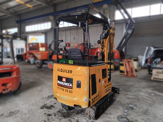 Miniexcavadora JCB 15C