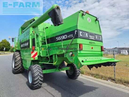 Cosechadora de Cereal - Deutz-Fahr - 5690 hts