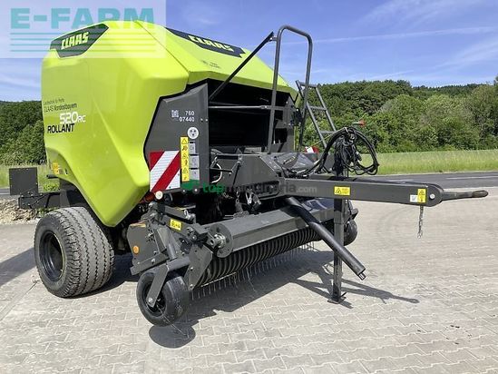 Empacadora gigant - Claas - rollant 520 rc cnob-edition