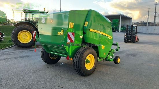 Empacadora gigant - John Deere - f441r hc 25