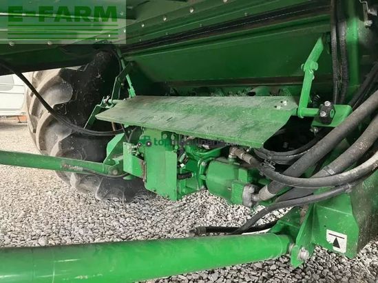 Cosechadora de Cereal - John Deere - t560 hm