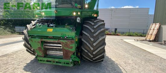 Cosechadora de Cereal - John Deere - 8300