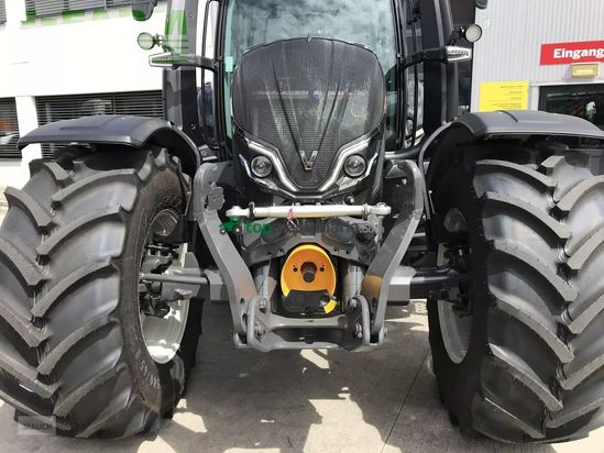 Tractor agrícola - Valtra - n135