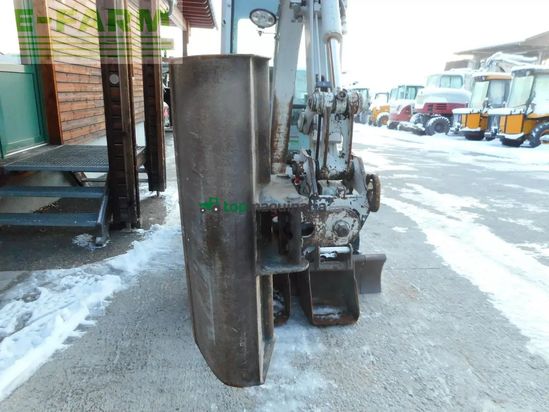 Excavadora - Takeuchi - tb 216 ( 1.865kg ) powertilt + 3 löffel