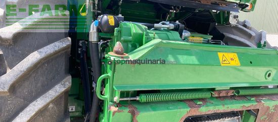 Cosechadora de Cereal - John Deere - 8300