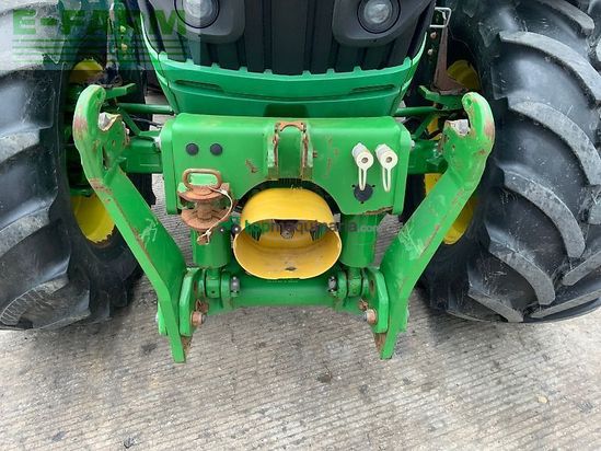 Tractor agrícola - John Deere - 6155r tractor (st25016)