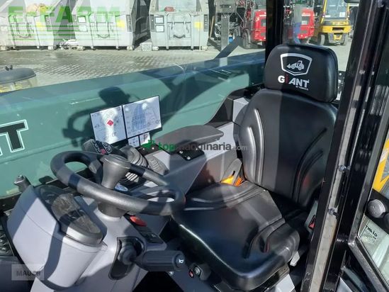 Telescopica - Giant - tendo 5048 mit weidemann aufnahme