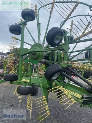 Rastrillo - Krone - schwadro tc 880