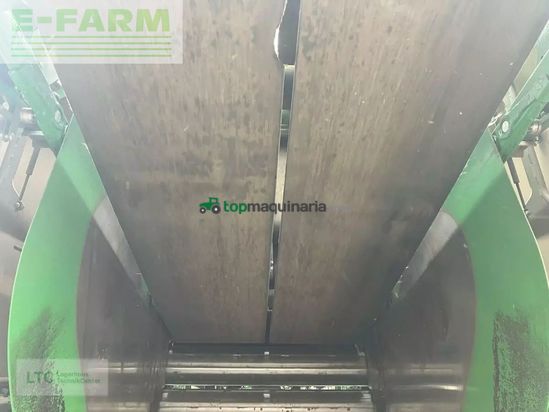 Empacadora gigant - John Deere - v461r hc25