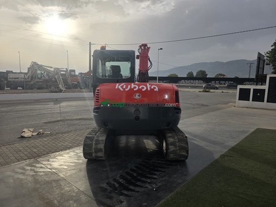Excavadora Kubota KX080-3