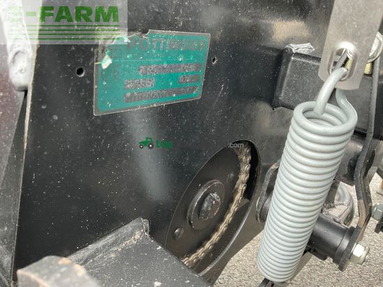 Grada rotativa - Regent - Orbit- M 3000 und Vitasem 300 Drillmaschine