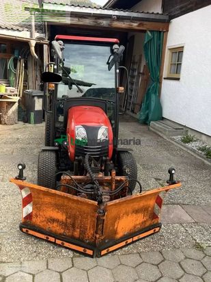 Tractor agrícola - Branson - 2900 h