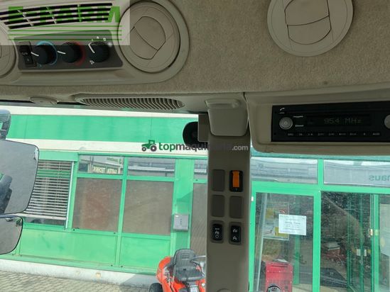 Tractor agrícola - John Deere - 5100R