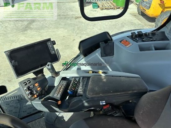 Tractor agrícola - Valtra - n135