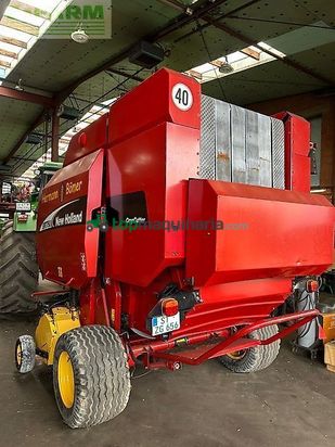 Empacadora gigant - New Holland - br 750
