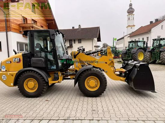 Minicargadora - Caterpillar - 906