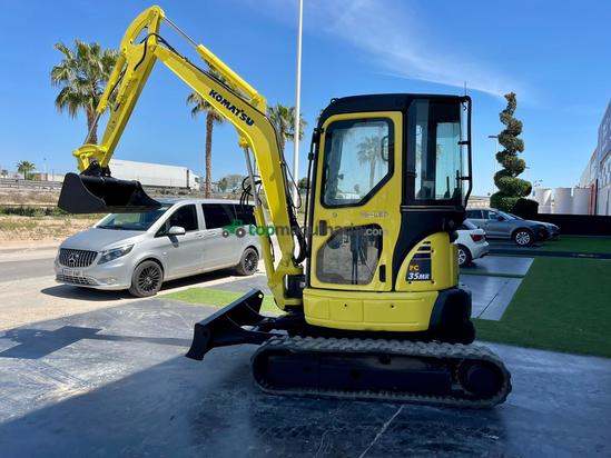 Excavadora  Komastu PC35MR-2