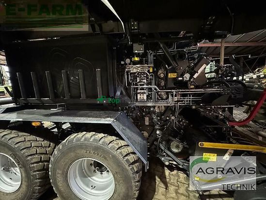 Empacadora gigant - Pöttinger - impress 185 vc pro