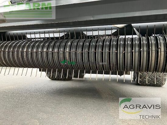 Empacadora gigant - Claas - quadrant 5300 evolution fc tandem